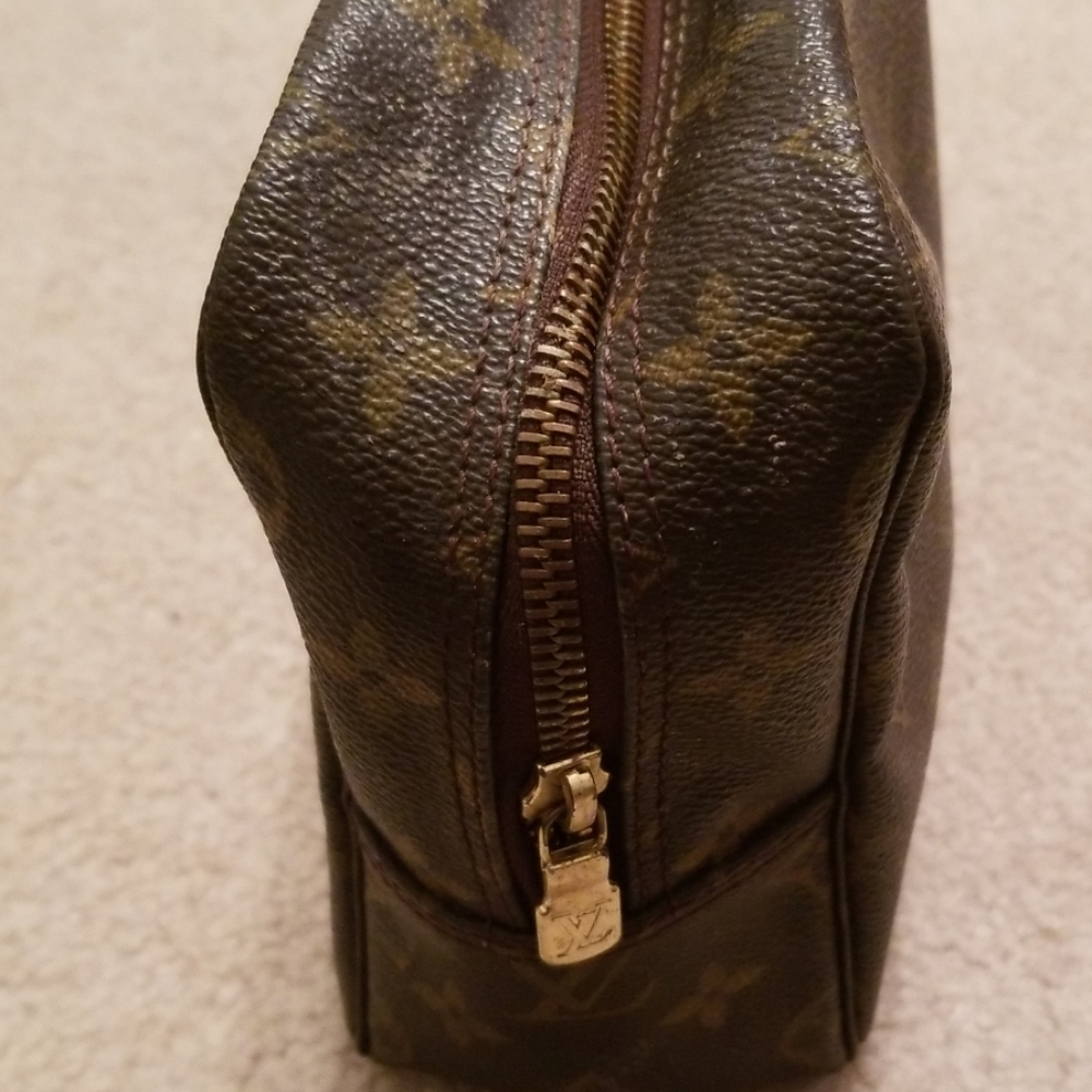 LV Toiletry Bag - Picture 2 of 8